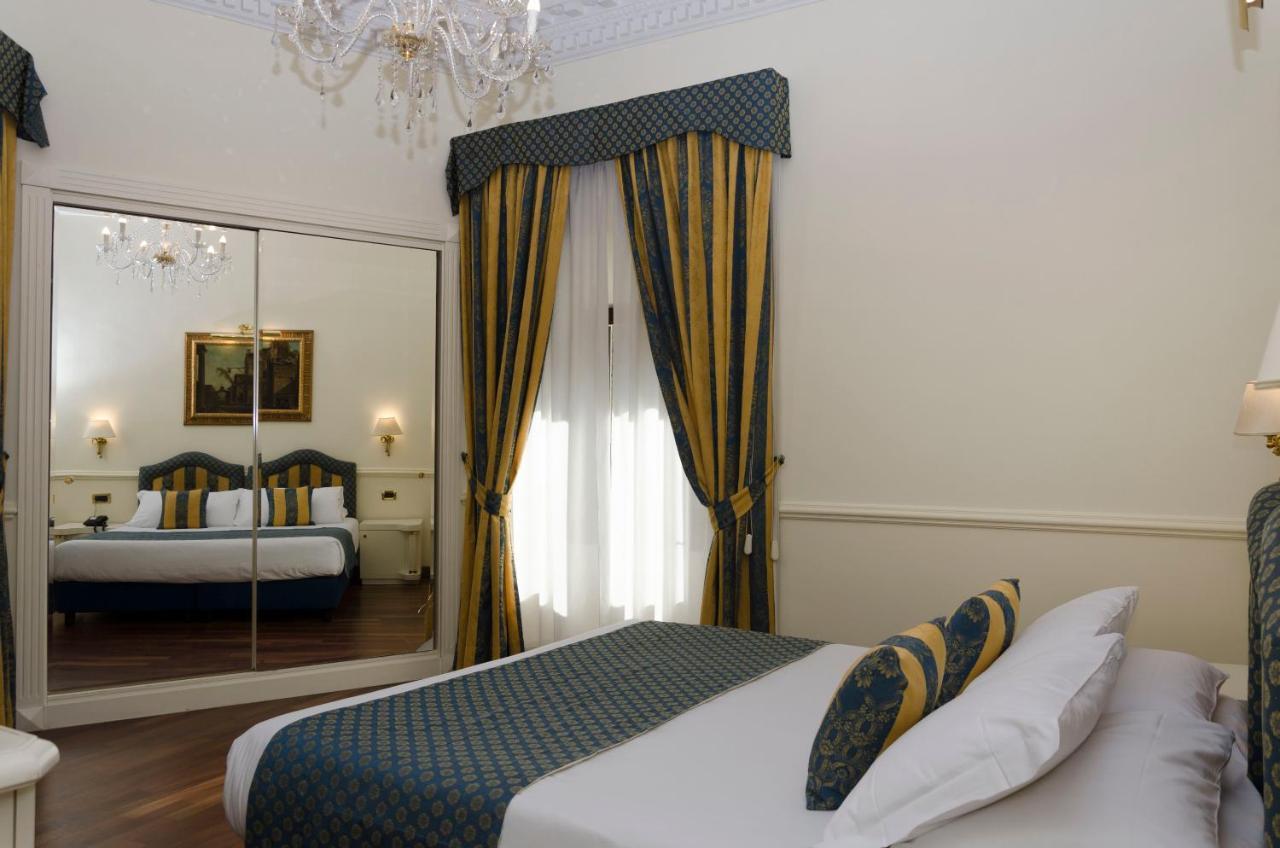 Hotel Traiano Rome Bagian luar foto