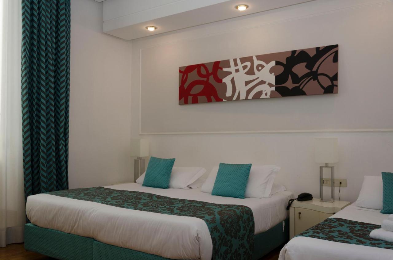 Hotel Traiano Rome Bagian luar foto