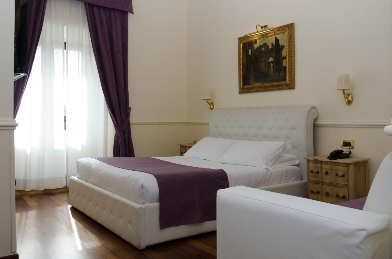 Hotel Traiano Rome Bagian luar foto