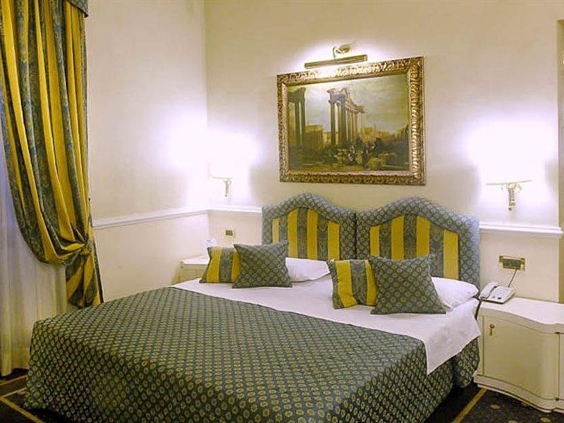 Hotel Traiano Rome Bagian luar foto