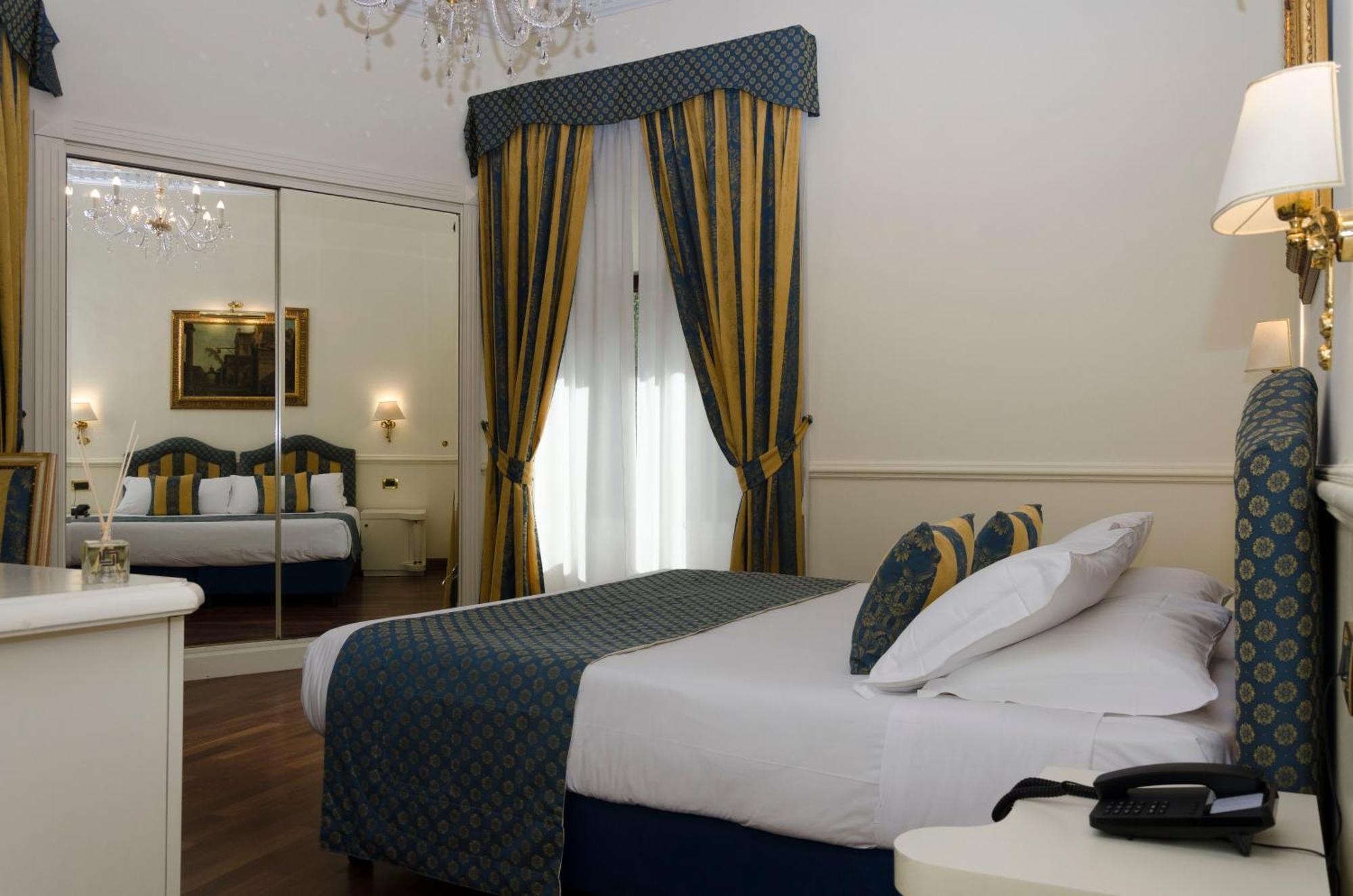 Hotel Traiano Rome Bagian luar foto