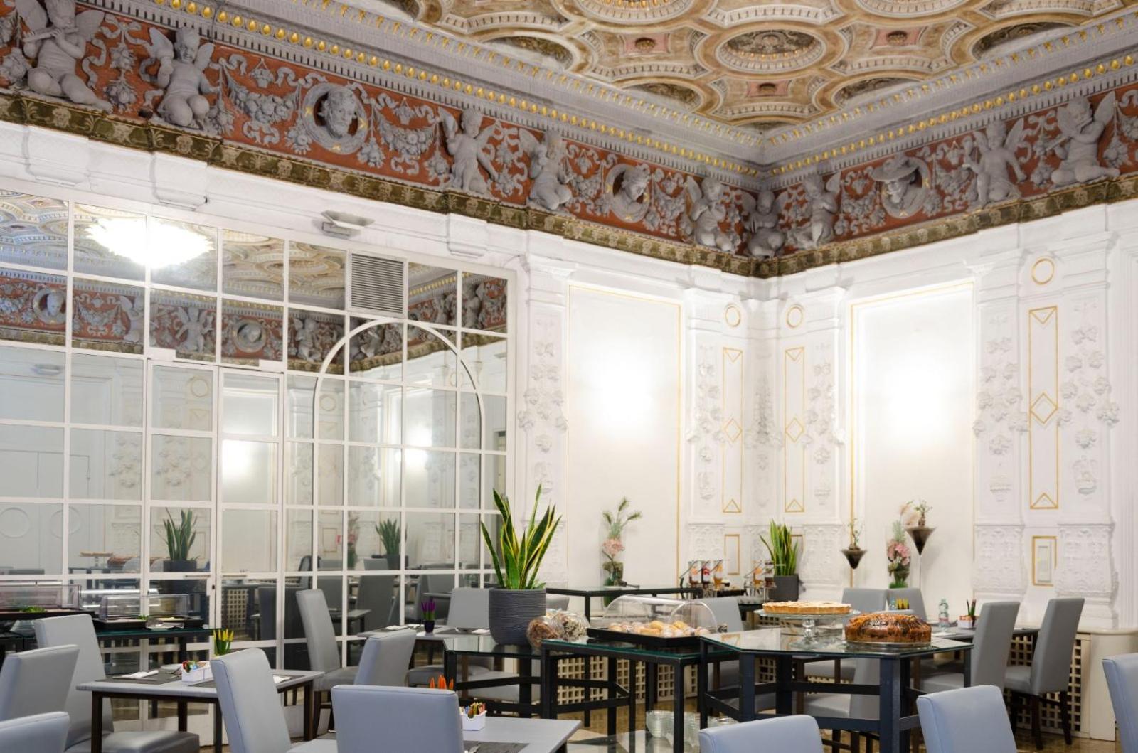 Hotel Traiano Rome Bagian luar foto