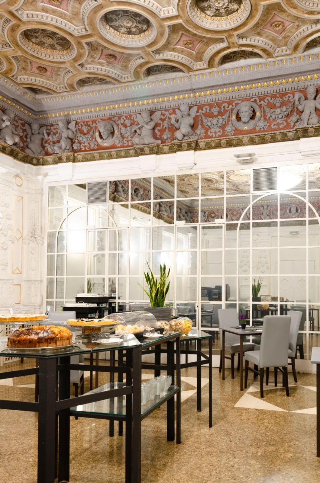 Hotel Traiano Rome Bagian luar foto
