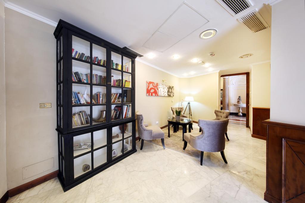 Hotel Traiano Rome Bagian luar foto