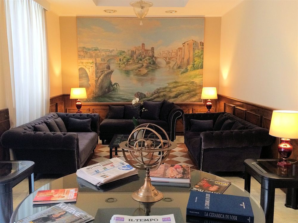 Hotel Traiano Rome Bagian luar foto